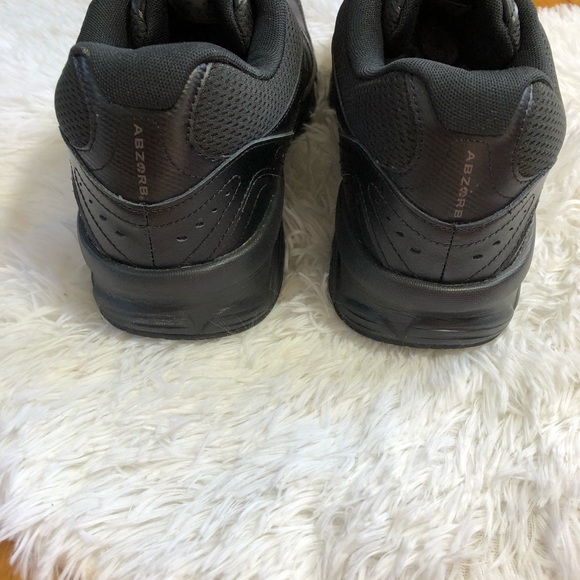Men’s New Balance 519 Sneakers